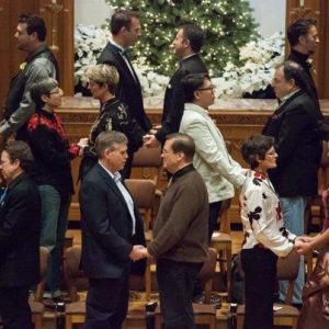 BODA GAY EN IGLESIA BAUTISTA