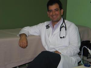 Dr. Hector Castellano