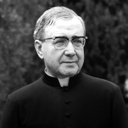Jose Ma. Escriva fundador del OPUS DEI