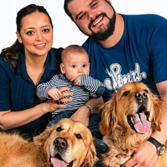 Carlos y familia