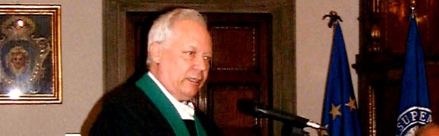 El matemático italiano Enrico Bombieri reflexiona sobre la verdad lógica en la matemática y también en Dios, Creador de un universo con lógica.