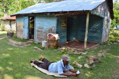 vendo mi casa, poema